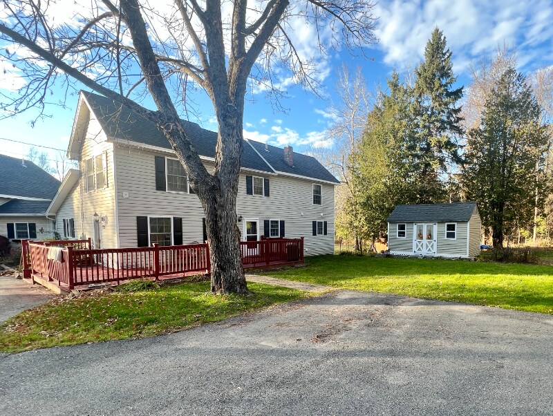 220 Forest Ave, Orono, ME 04473 Room for Rent in Orono, ME