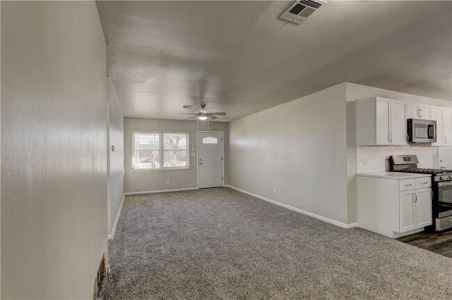 Foto del edificio - 3035 SE 20th St