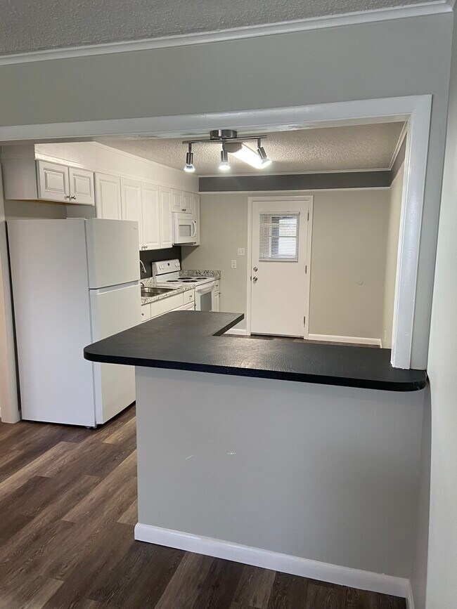 Foto del edificio - 59 Polk Cir