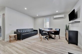 Building Photo - 4 Cecil Ave