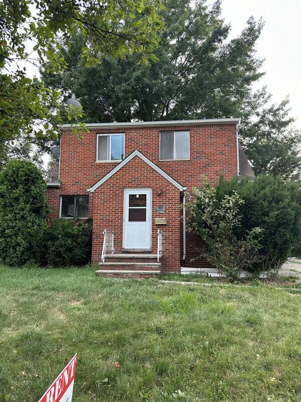 Primary Photo - 944 E 245th St
