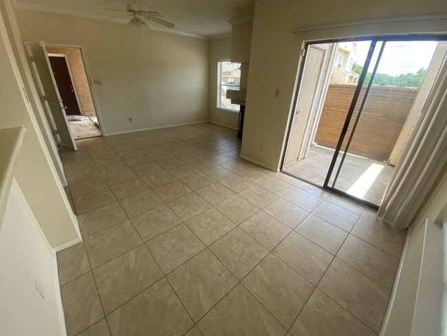 Foto del edificio - 7900 Bissonnet St