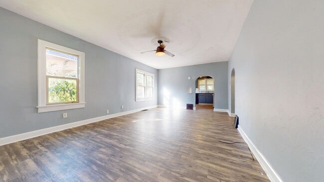 Building Photo - Cute Cape Cod, 3 or 4 bedroom in Mansfield