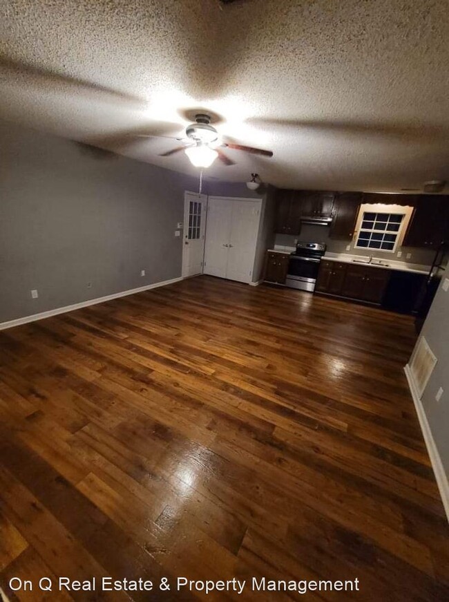 Building Photo - 2 br, 1 bath House - 3313 Quail Ridge Rd.