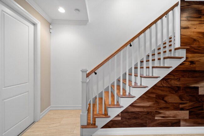 Building Photo - 369 E Cannery Row Cir