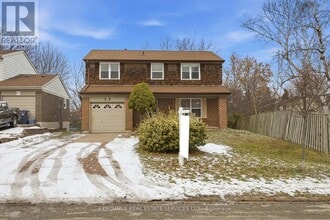 Building Photo - 69 Lorraine Crescent