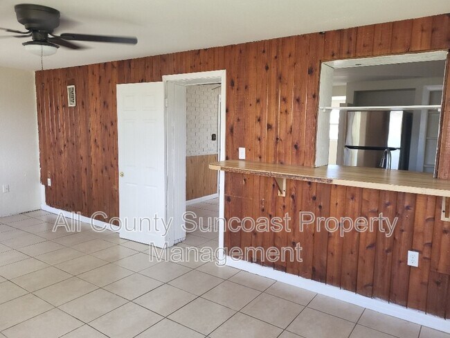 Foto del edificio - 4018 Darlington Rd