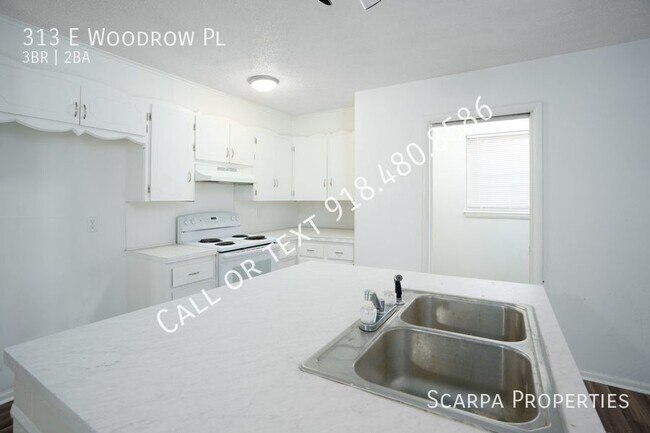 Foto del edificio - Relax in Tulsa: A Cozy Home with a Touch o...
