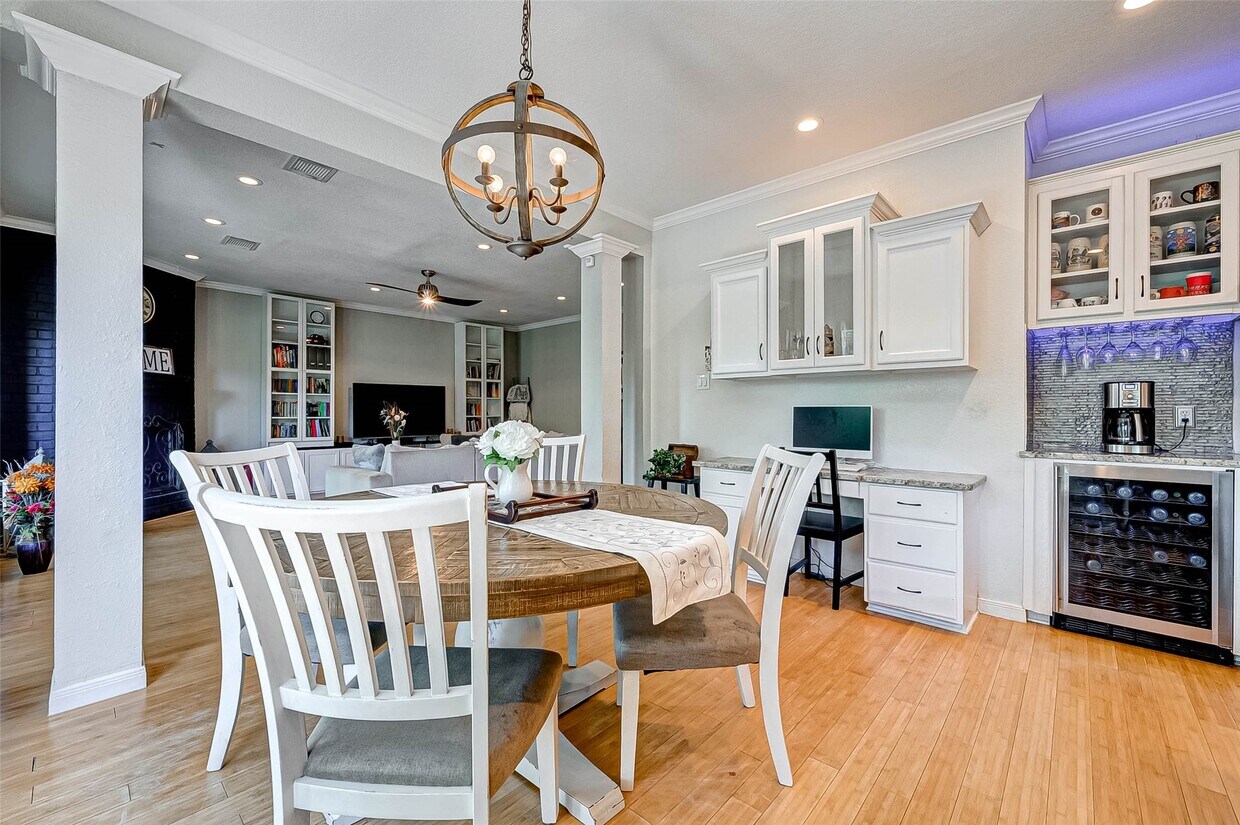 Foto principal - 14 Bradford Cir