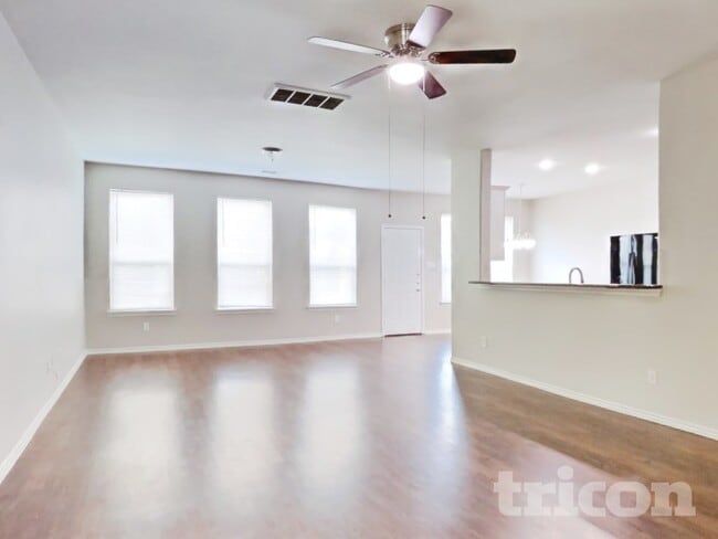 Building Photo - 1411 Seagler Pond Ln