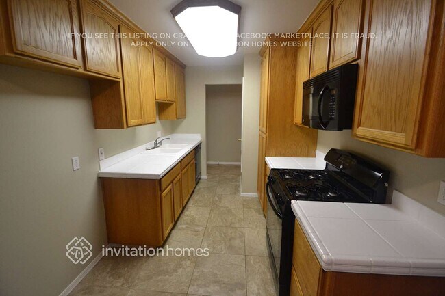 Foto del edificio - 402 Springvalley Dr