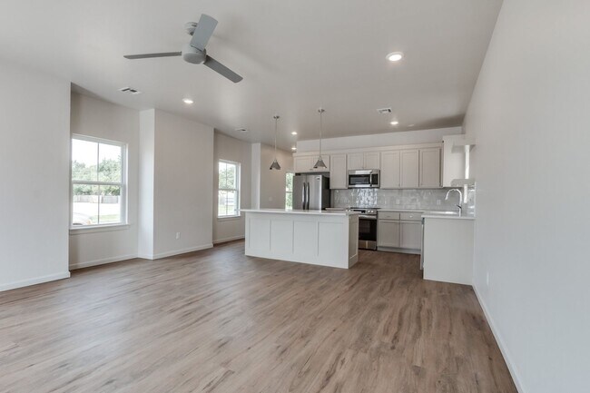 Foto del edificio - Urban living in Edmond