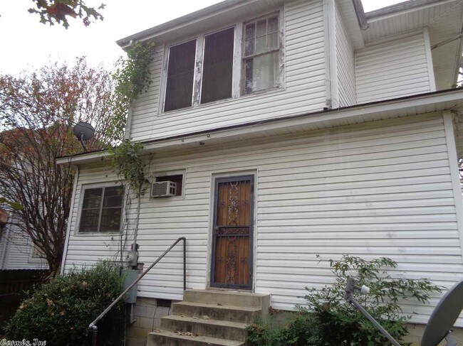 Building Photo - 2307 S Ringo St