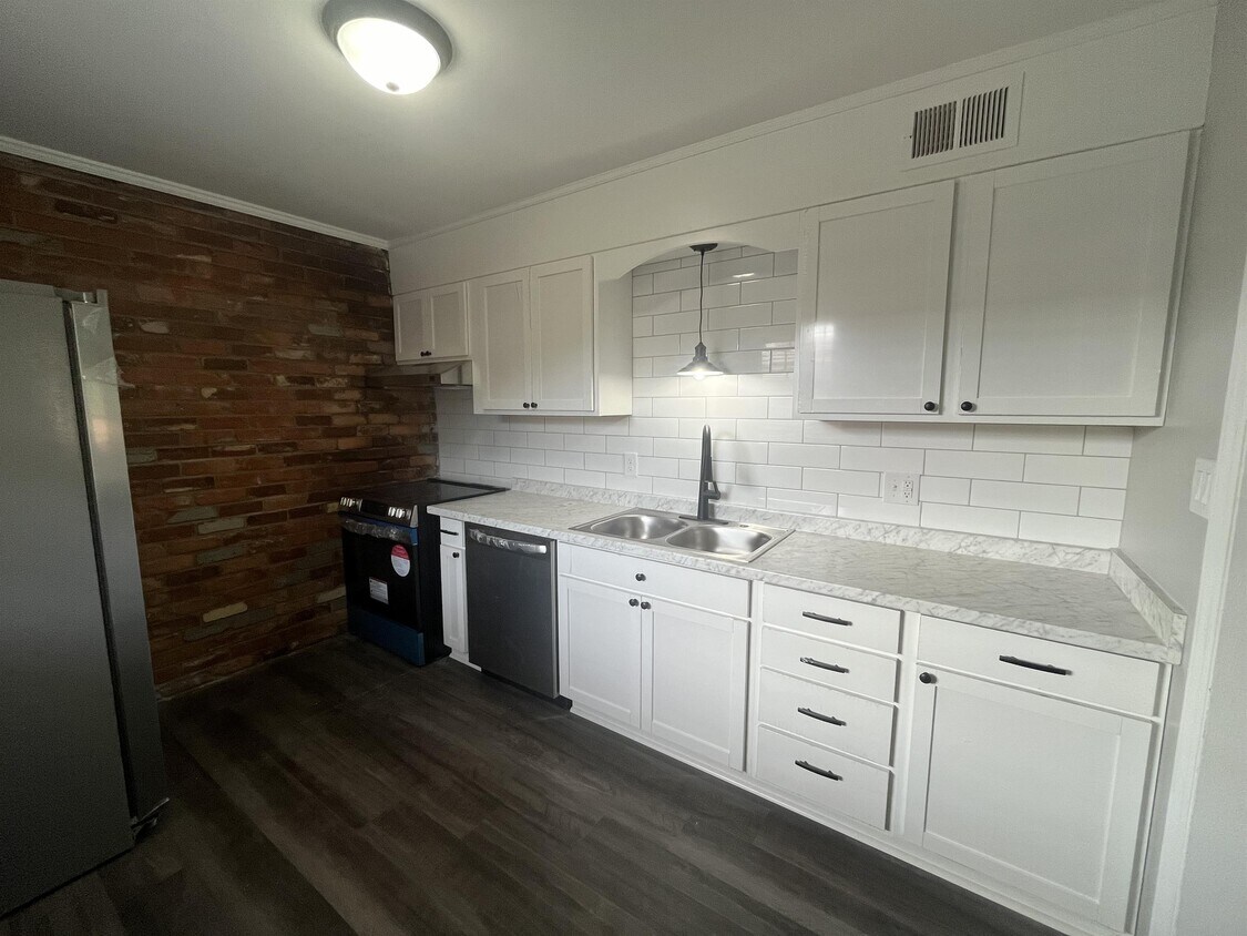 Foto principal - 356 S Cherry St