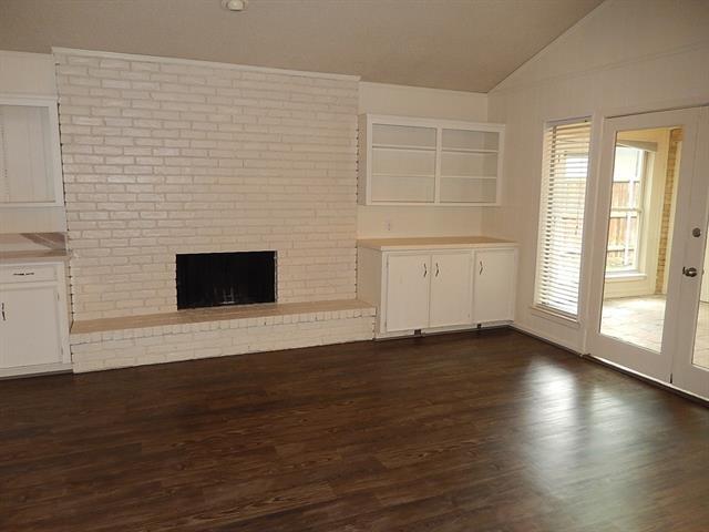 Building Photo - 10525 Boedeker St