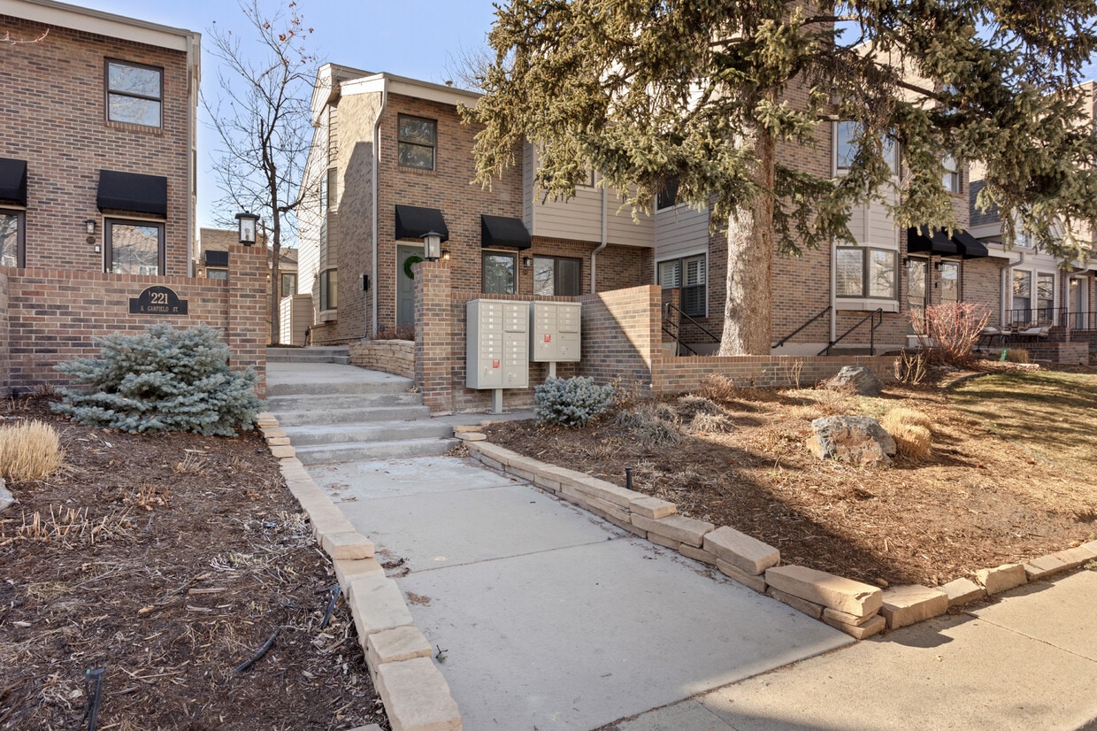 Photo - 221 S Garfield St (Denver, CO)