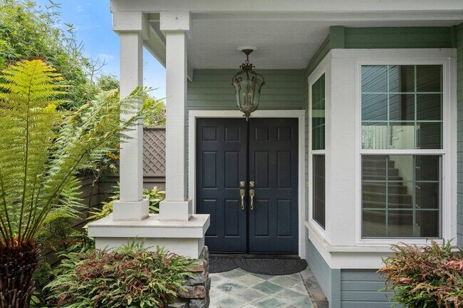 Foto del edificio - 142 Monaco Dr