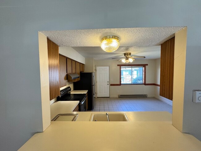 Foto del edificio - 975 Meriden Rd