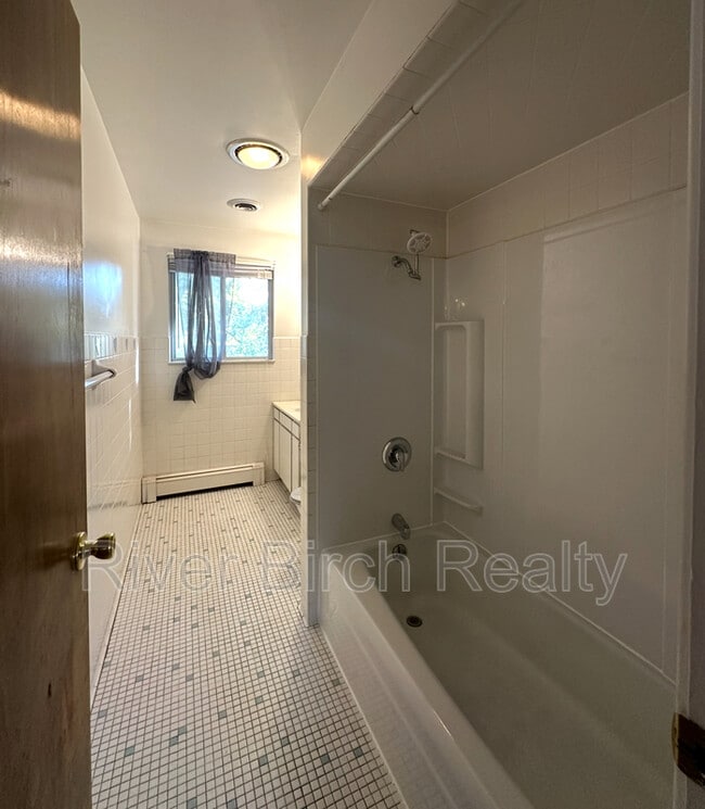 Foto del edificio - 525 W Cook St