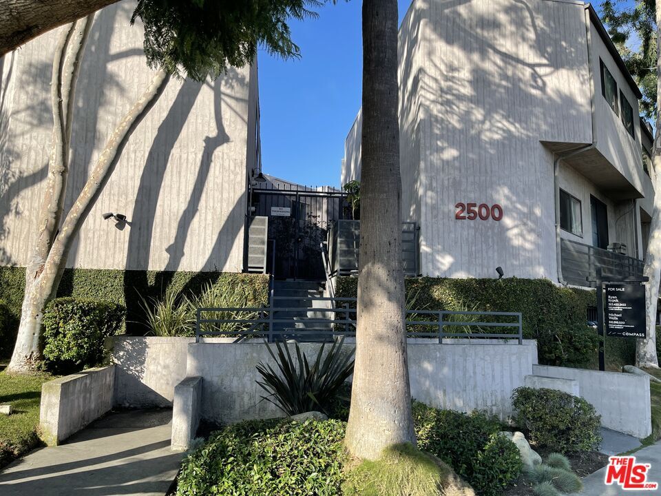 2500 Abbot Kinney Blvd Unit 4, Los Angeles, CA 90291 Room for Rent in