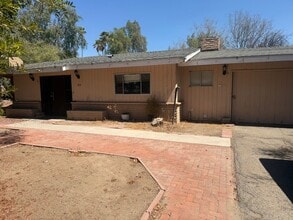 Building Photo - 764 S University Dr