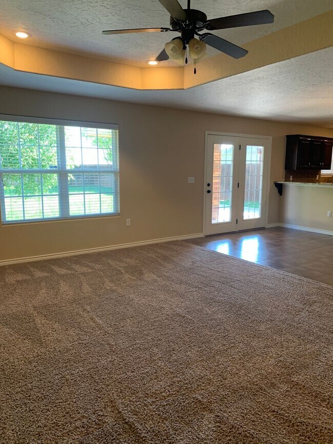 Foto del edificio - 2336 Flagstone Dr