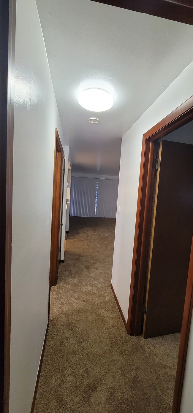 Hallway - 1455 State St