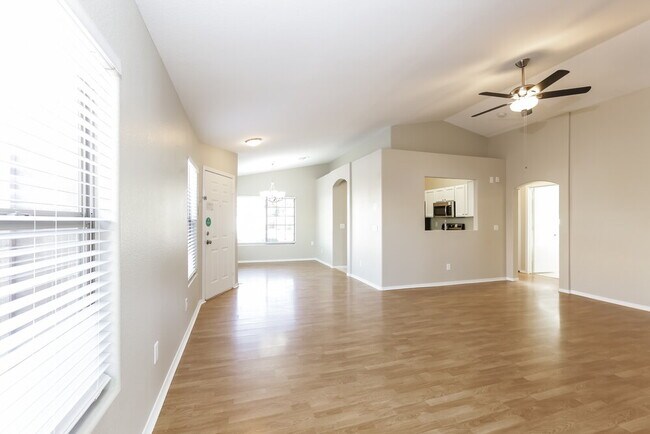 Foto del edificio - 13381 W Ocotillo Ln