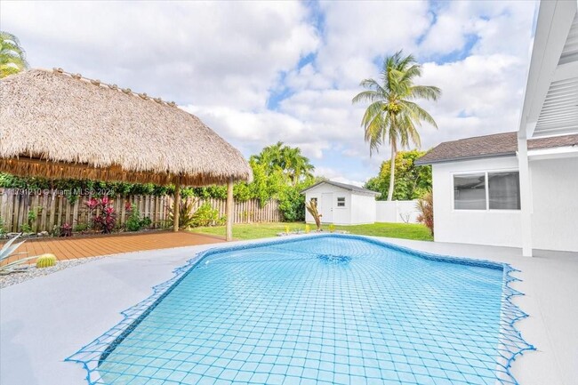 Foto del edificio - 5804 SW 116th Ave