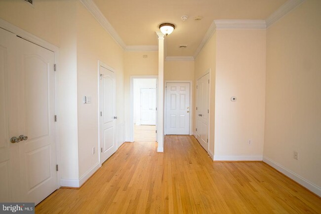 Foto del edificio - 526 S 3rd St