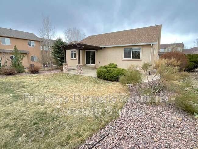 Building Photo - 8617 Roaring Fork Dr