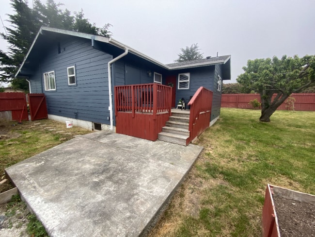 Building Photo - 2288 Mabelle Ave