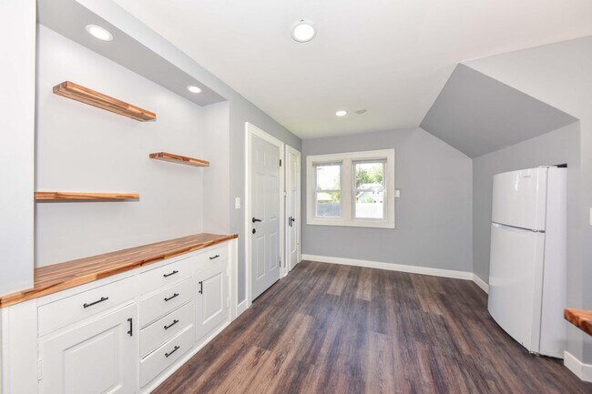 Foto del edificio - 4831 N 70th St