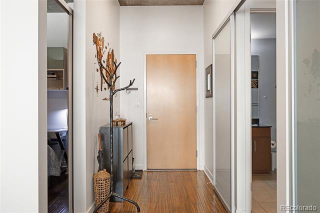 Foto del edificio - 891 14th St