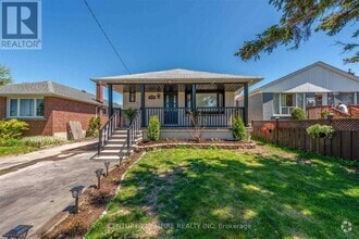Building Photo - 112 Glenshephard Dr