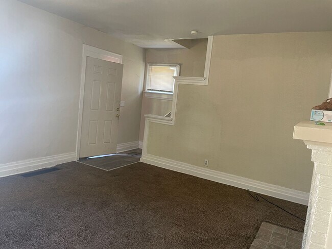 Foto del edificio - Large Single Family Home near Downtown Dayton