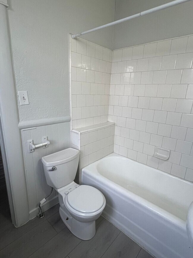 Foto del edificio - 330-332 Stewart Street