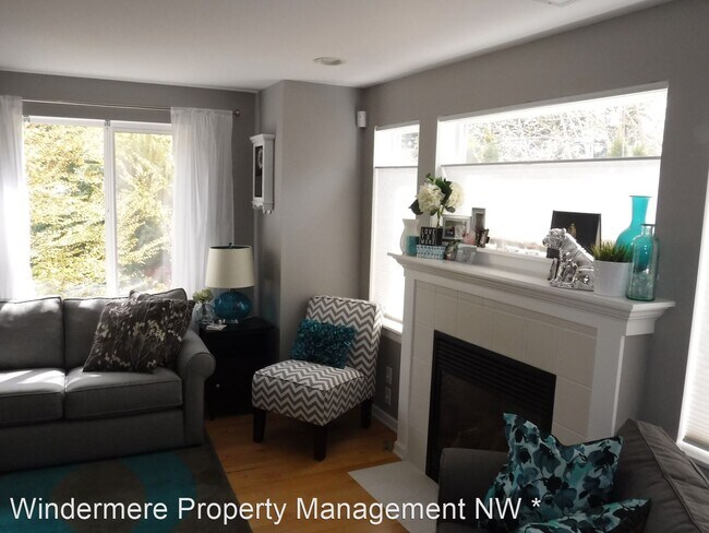 Foto del edificio - 2 br, 2 bath House - 7437 210th St SW #1