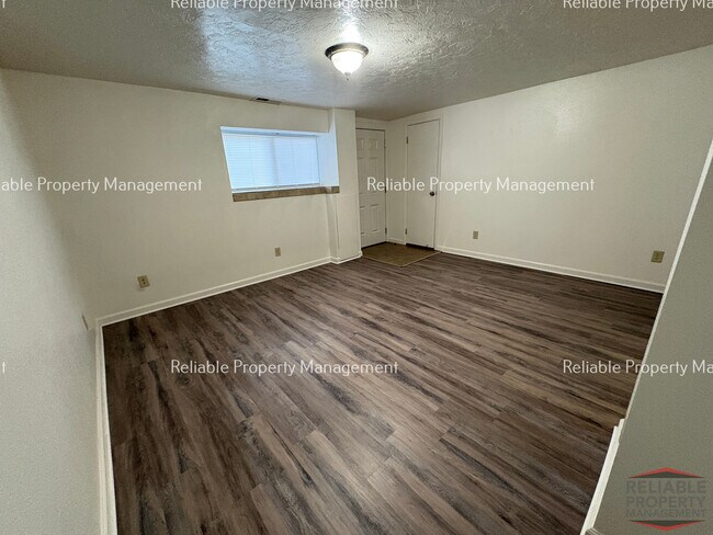 Foto del edificio - 260 W 19th St