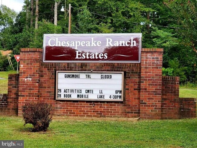 Building Photo - 308 Clubhouse Dr