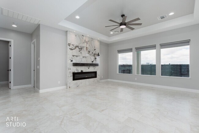 Foto del edificio - Beautiful, Brand-New 4 Bedroom Home in Scenic AZ