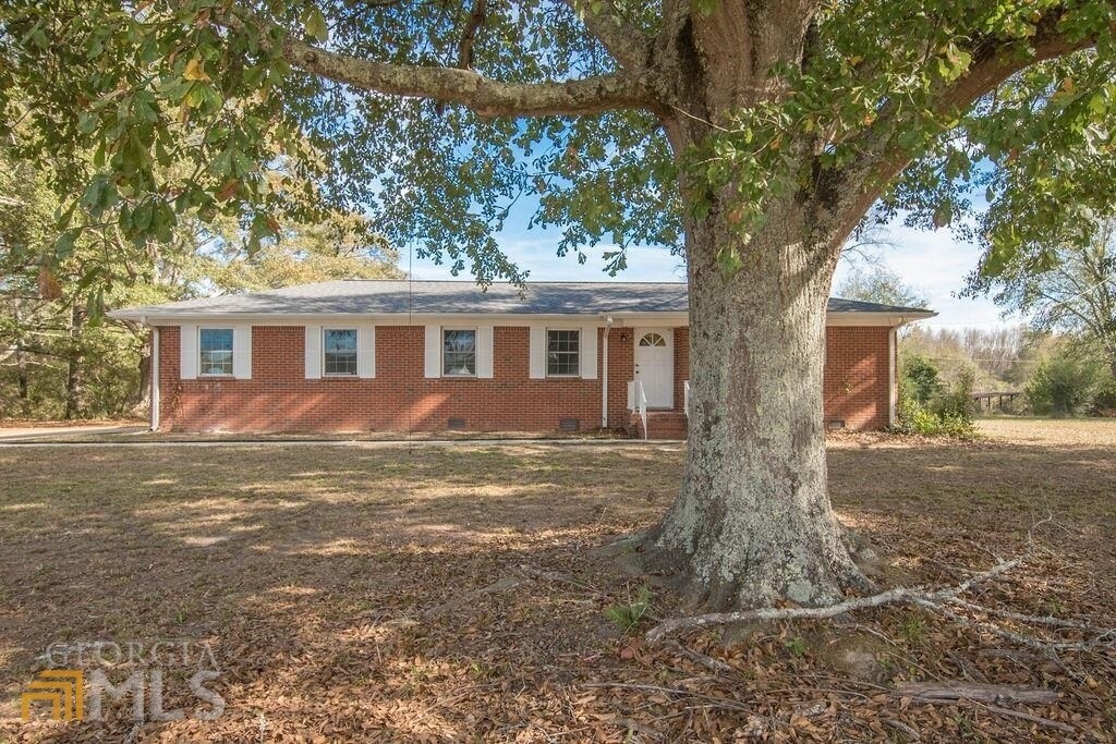Primary Photo - 186 Goza Rd