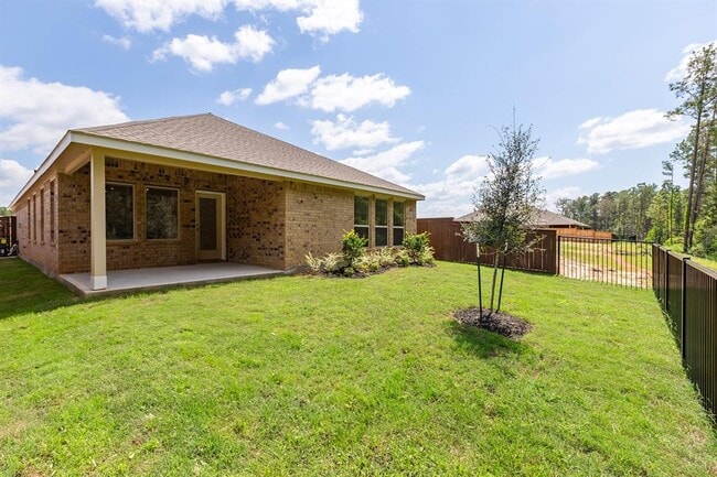 Building Photo - 28809 Mount Bonnell Dr