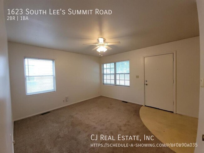 Foto del edificio - 1623 S Lee's Summit Rd