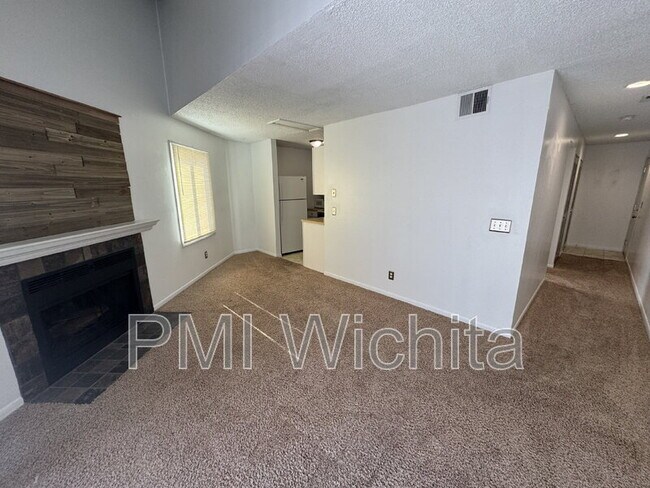 Foto del edificio - 3501 W 21st St N