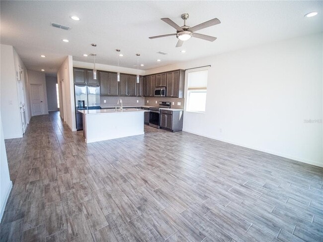 Building Photo - 1257 Hendon Lp