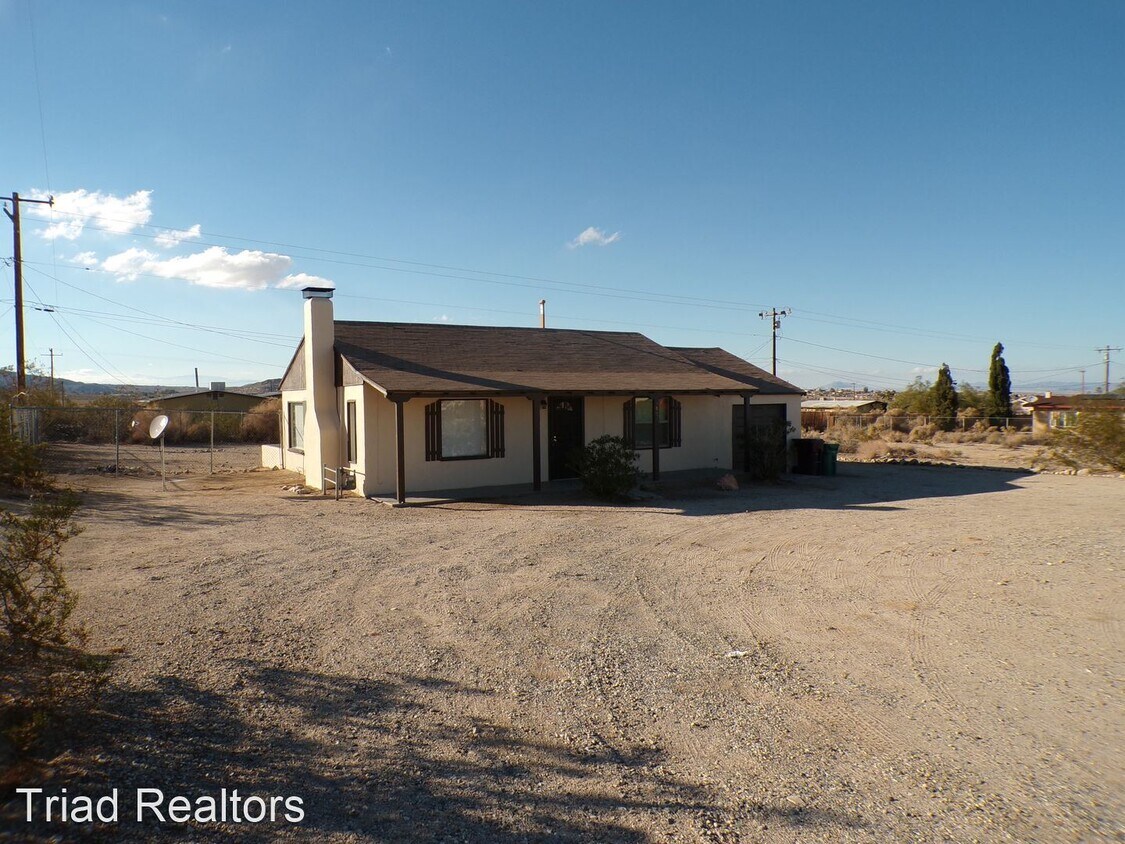 Foto principal - 2 br, 1 bath House - 6996 Elm Ave