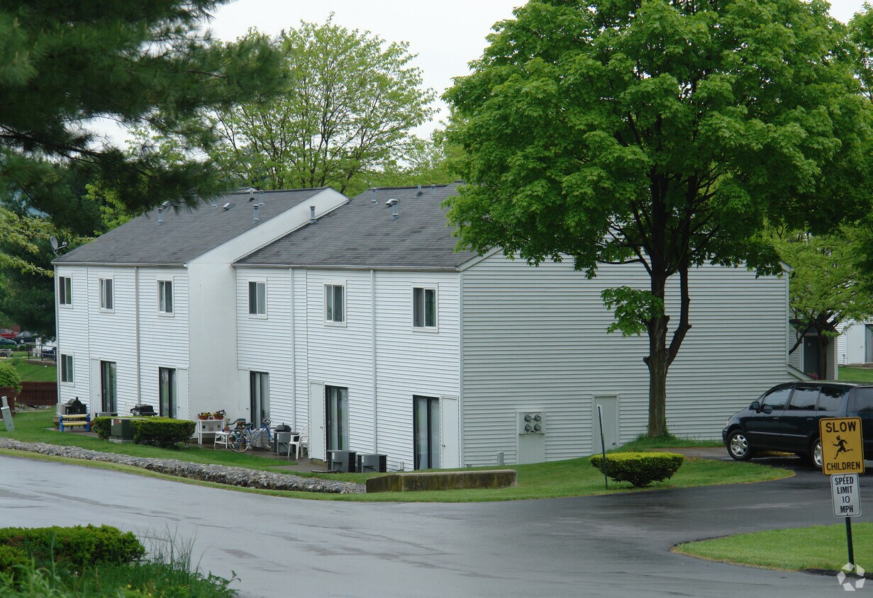 18th Street Commons University Housing Apartments in Selinsgrove, PA