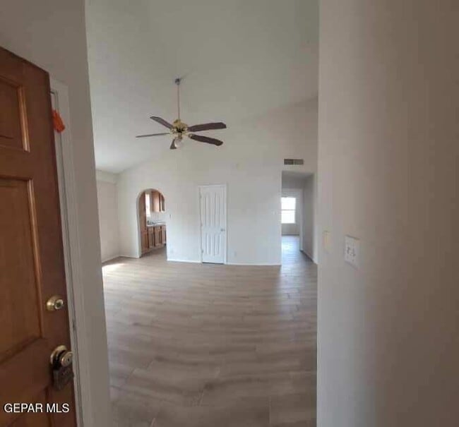 Building Photo - 11813 Kings Arms Ct