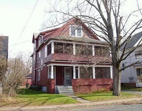 Building Photo - 30-32 Hanmer St